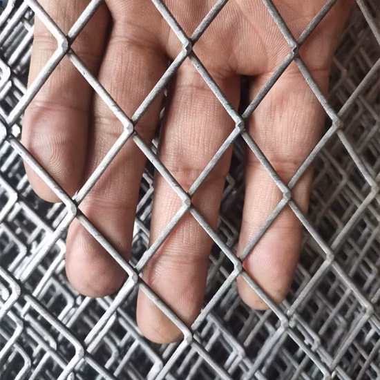 Rete metallica espansa con rete metallica in ferro Yaqi con finitura zincata